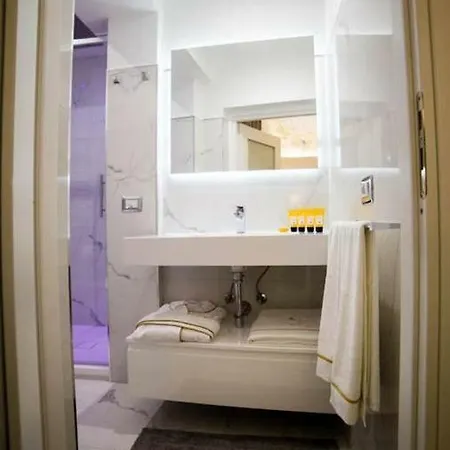 Navona Luxury